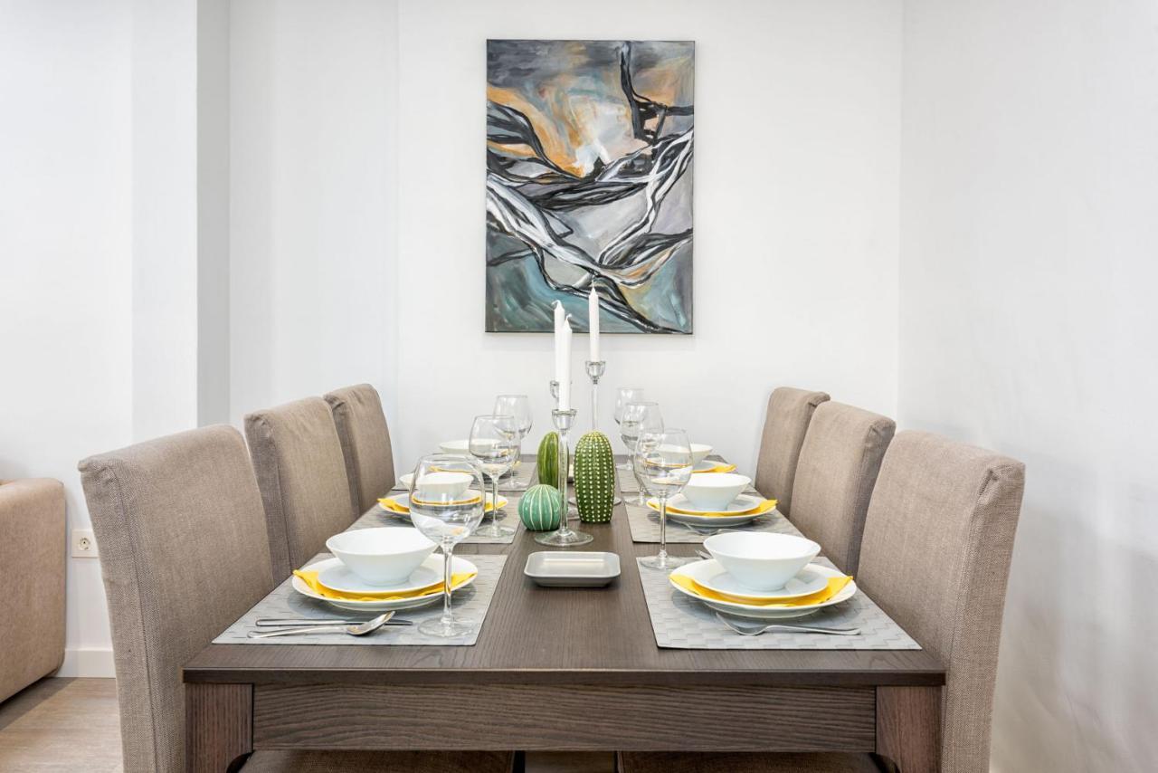 Merced Suites In Malaga By Solaga Holiday Homes المظهر الخارجي الصورة